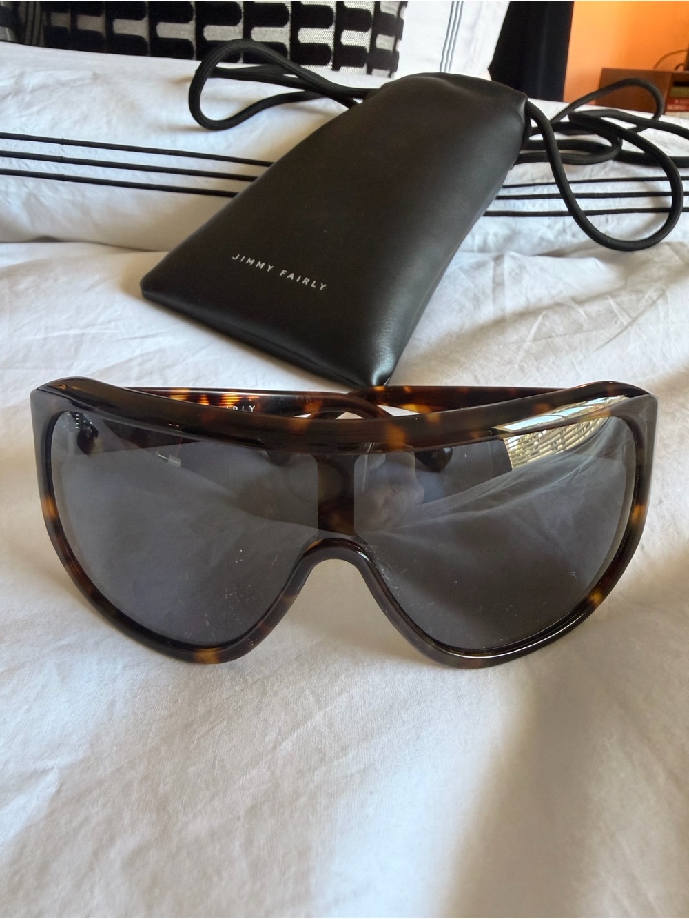NEW JIMMY FAIRLY THE LUZ SUNGLASSES IN DARK TORTOISE - Picture 8 of 11